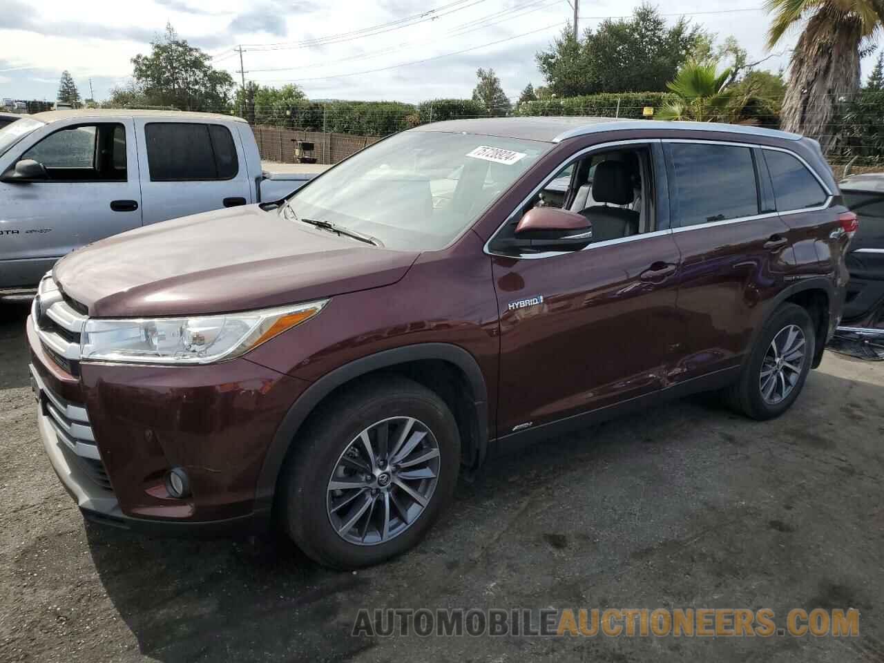 5TDJGRFH8KS072016 TOYOTA HIGHLANDER 2019