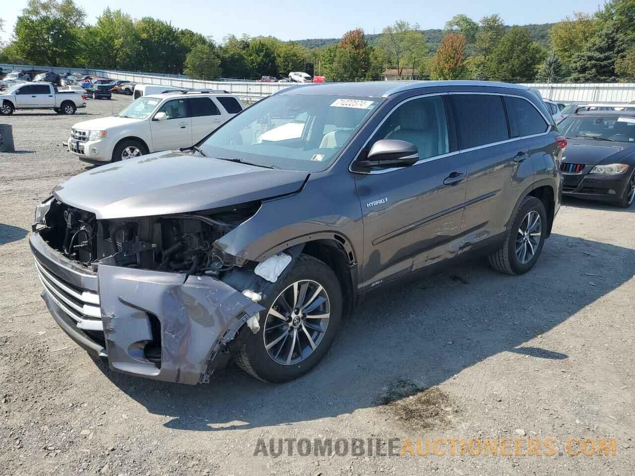 5TDJGRFH8KS074171 TOYOTA HIGHLANDER 2019