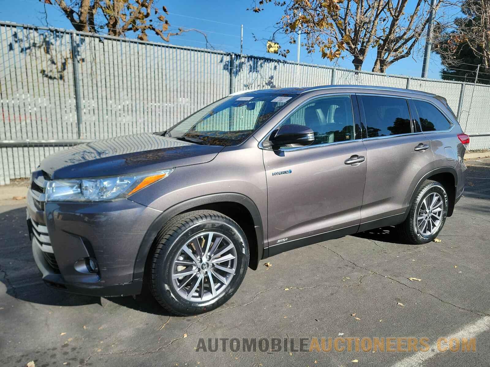 5TDJGRFH9KS054964 Toyota Highlander Hybrid 2019