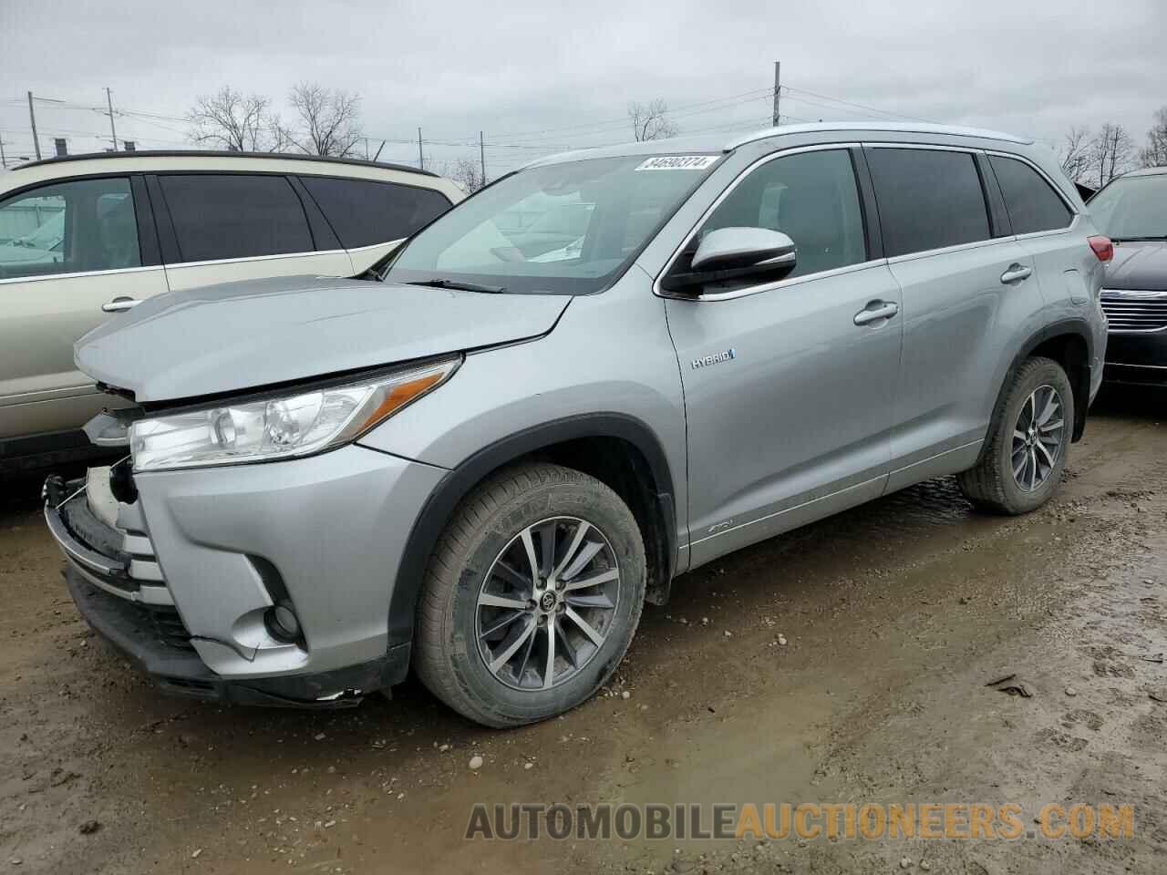 5TDJGRFHXHS035008 TOYOTA HIGHLANDER 2017