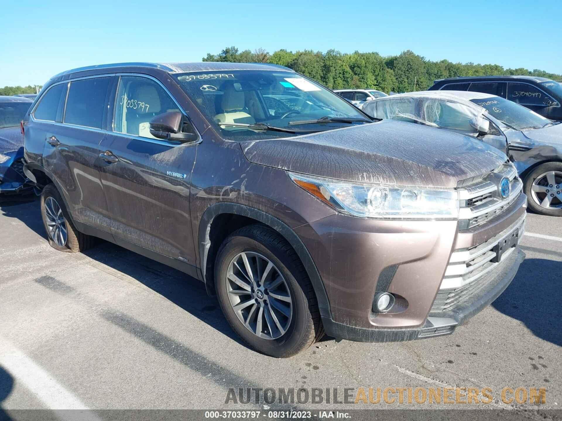 5TDJGRFHXKS057047 TOYOTA HIGHLANDER 2019