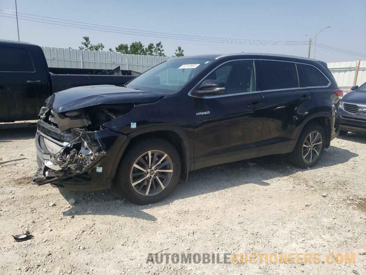 5TDJGRFHXKS059400 TOYOTA HIGHLANDER 2019