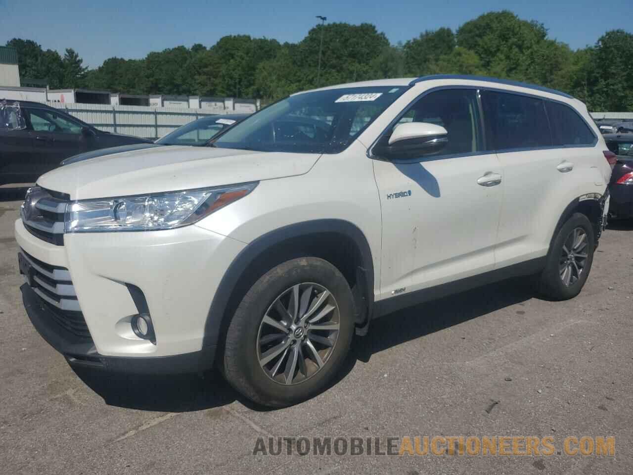 5TDJGRFHXKS063687 TOYOTA HIGHLANDER 2019