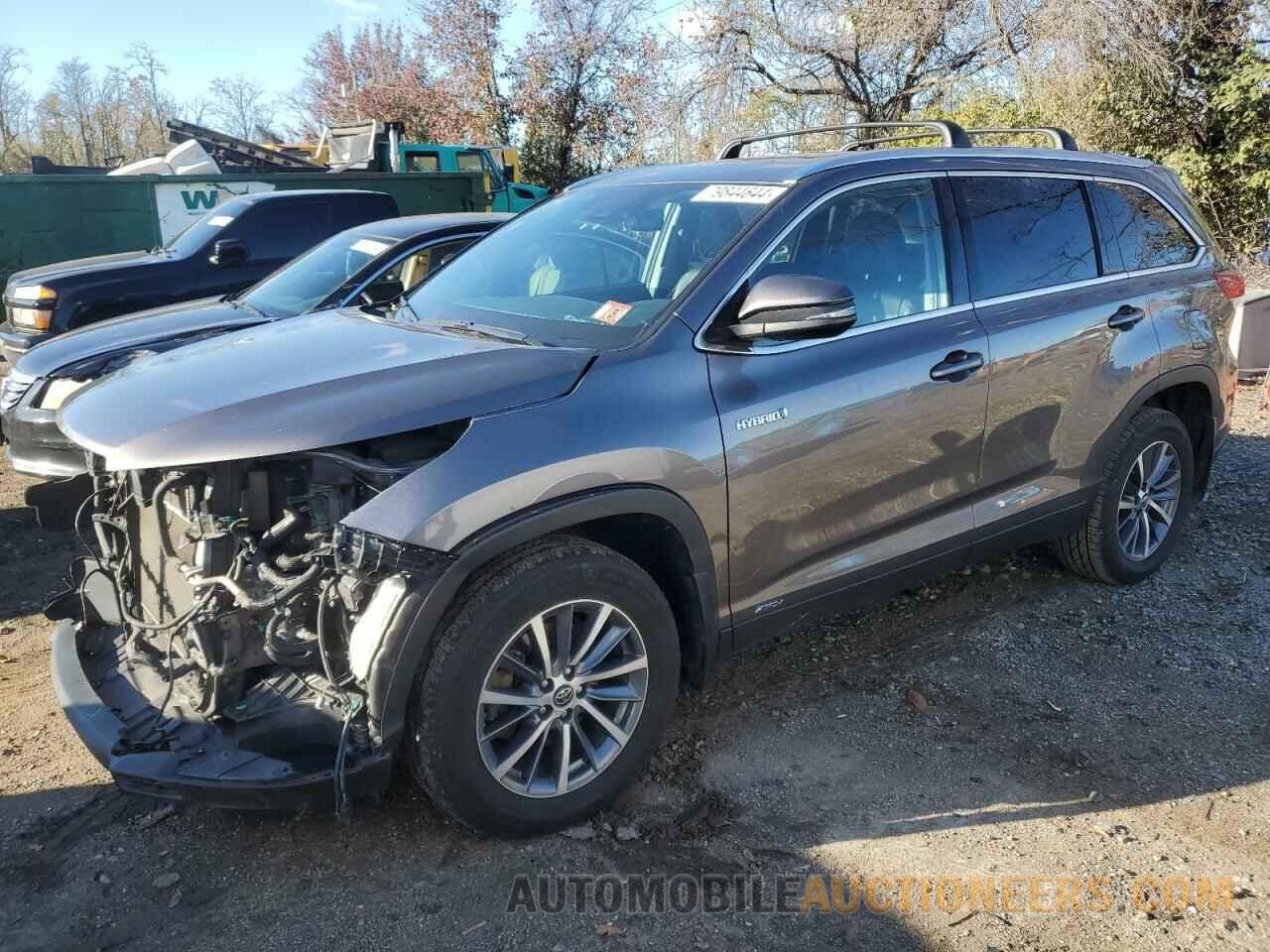 5TDJGRFHXKS076844 TOYOTA HIGHLANDER 2019