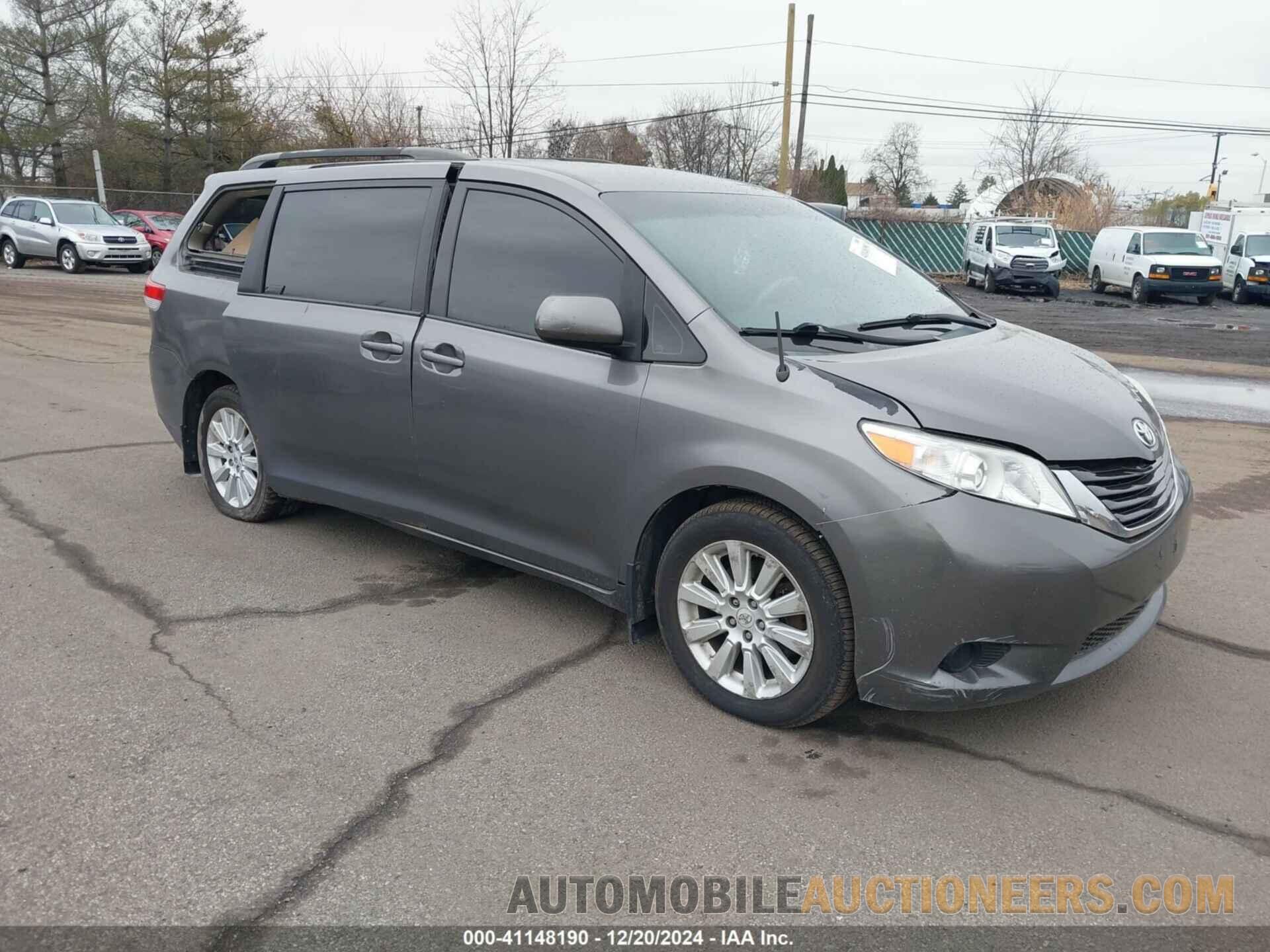 5TDJK3DC1BS016258 TOYOTA SIENNA 2011