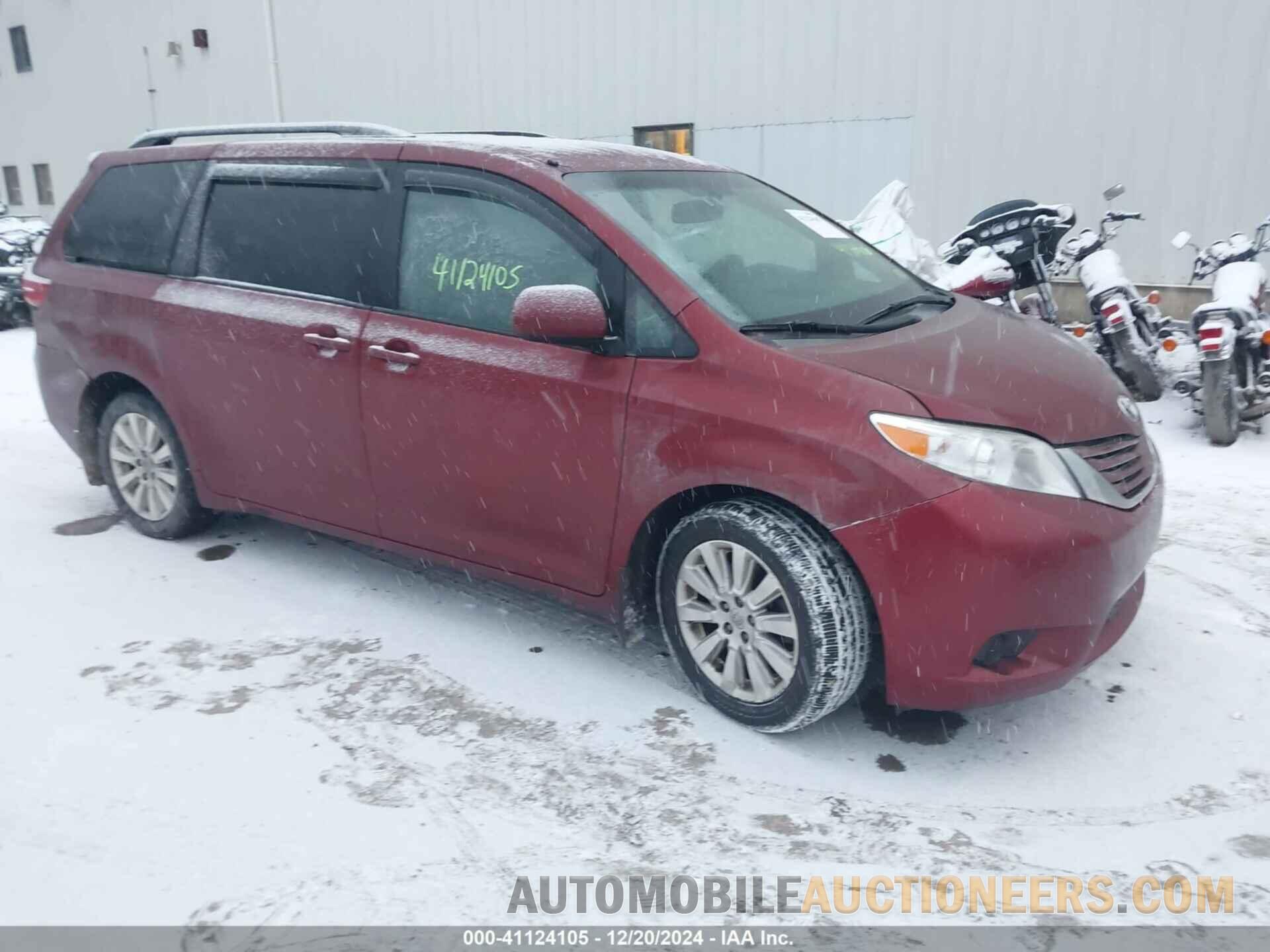 5TDJK3DC8FS118050 TOYOTA SIENNA 2015