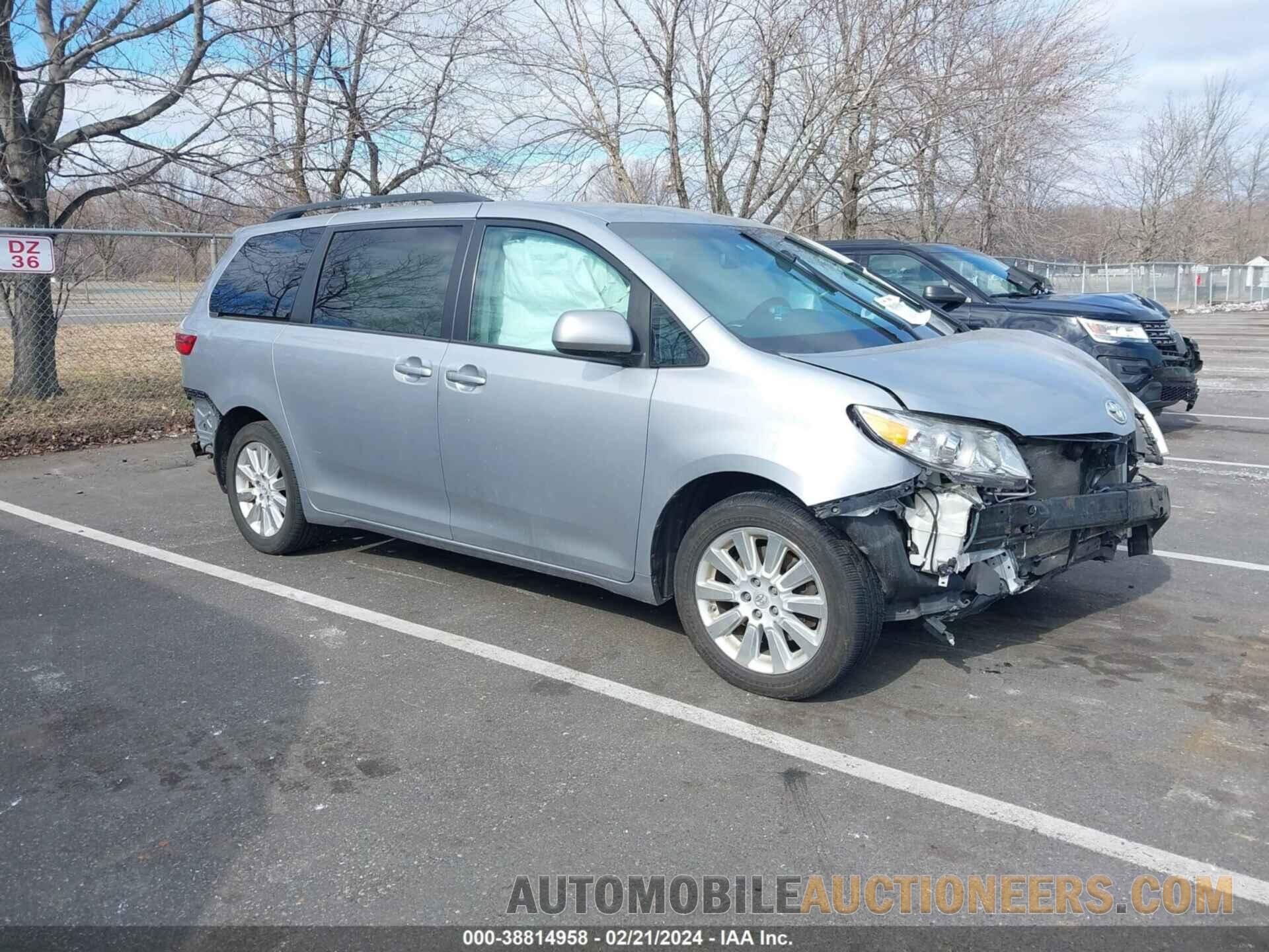 5TDJK3DC8FS120817 TOYOTA SIENNA 2015