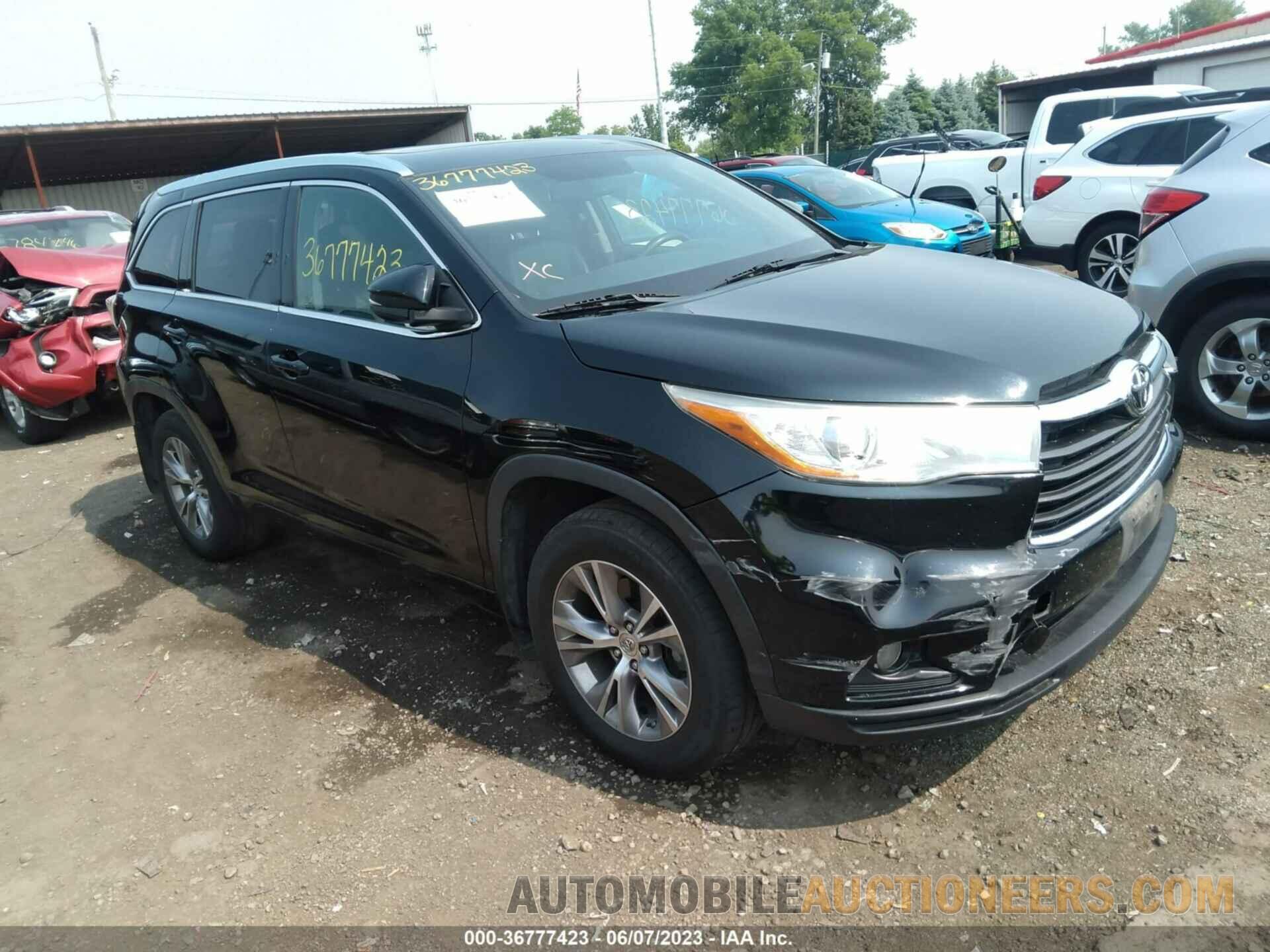 5TDJKRFH0FS075982 TOYOTA HIGHLANDER 2015