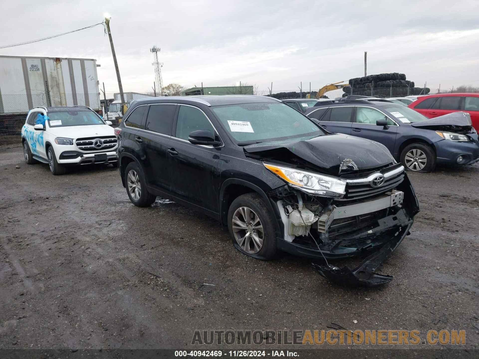 5TDJKRFH0FS107023 TOYOTA HIGHLANDER 2015