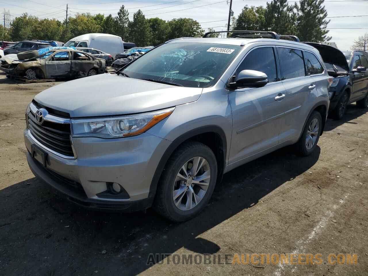 5TDJKRFH0FS123819 TOYOTA HIGHLANDER 2015