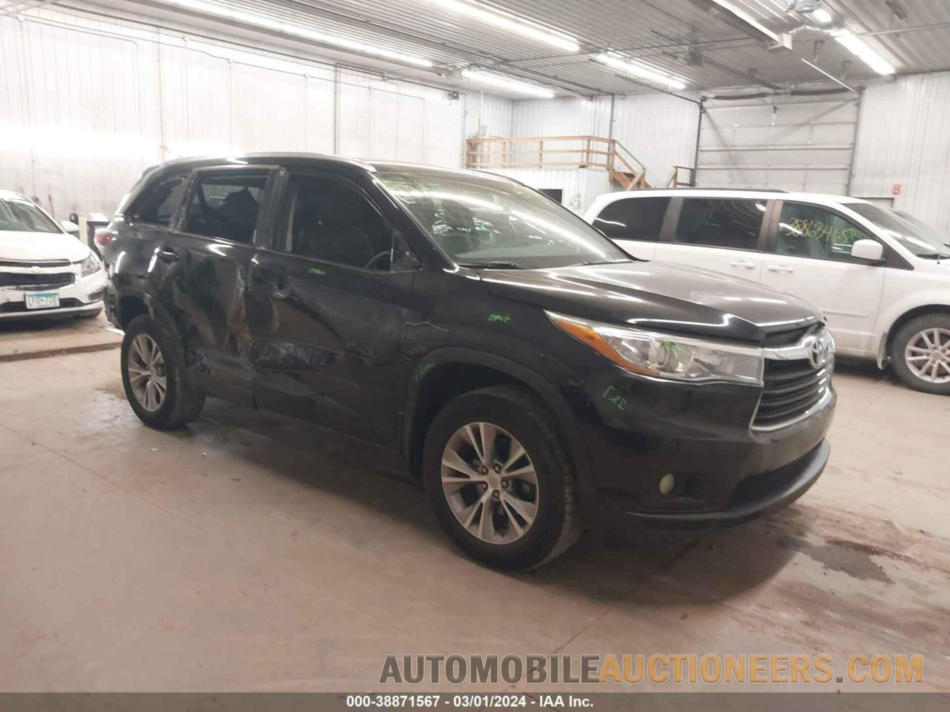 5TDJKRFH0FS181607 TOYOTA HIGHLANDER 2015