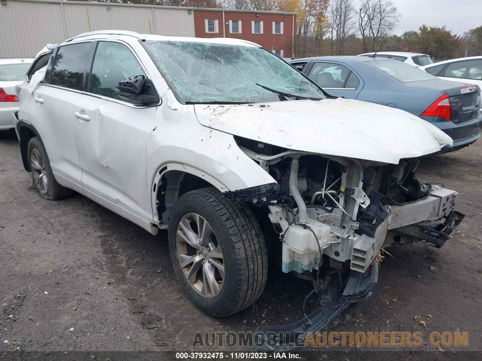 5TDJKRFH0FS203976 TOYOTA HIGHLANDER 2015