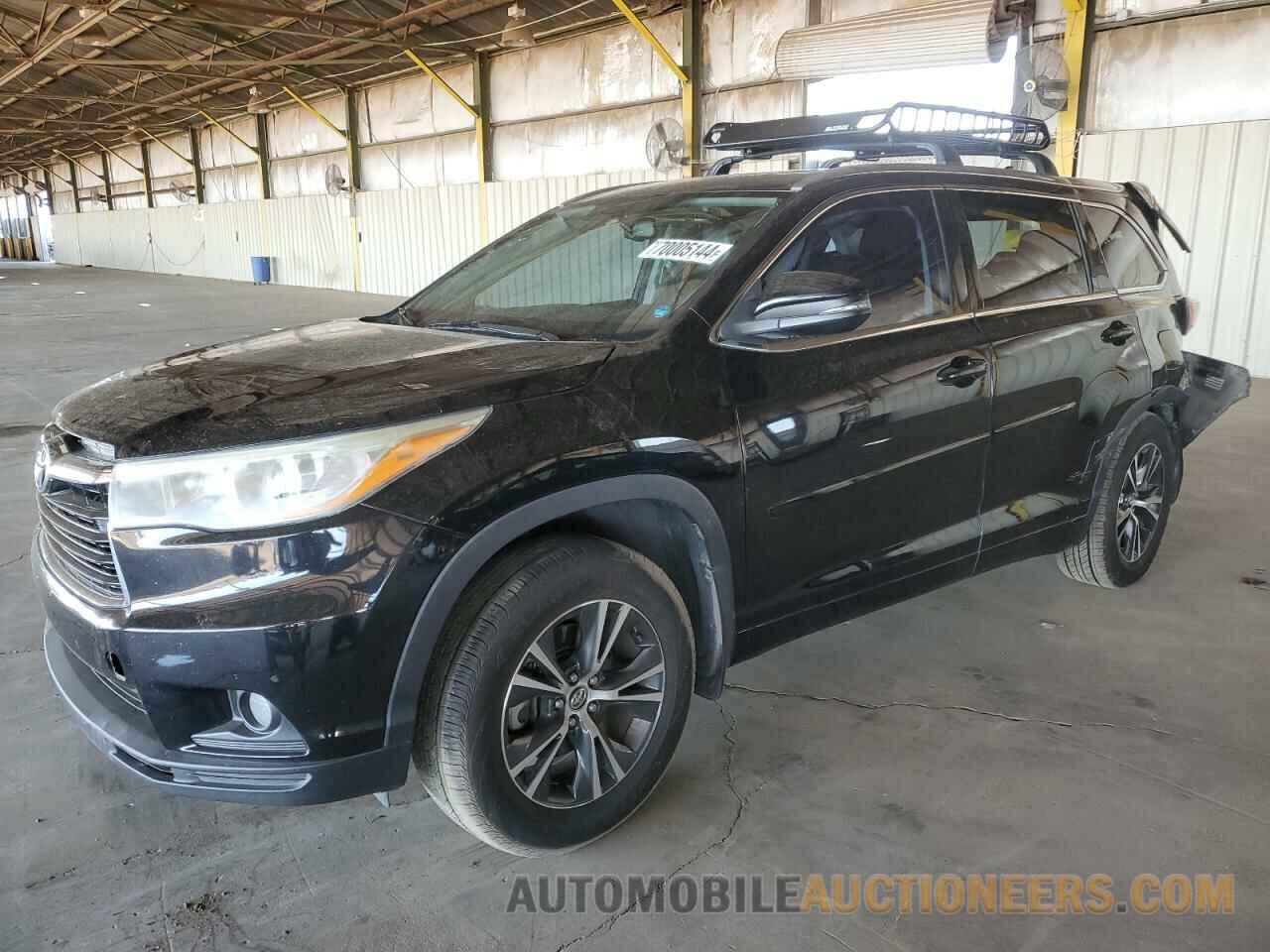 5TDJKRFH0GS331880 TOYOTA HIGHLANDER 2016