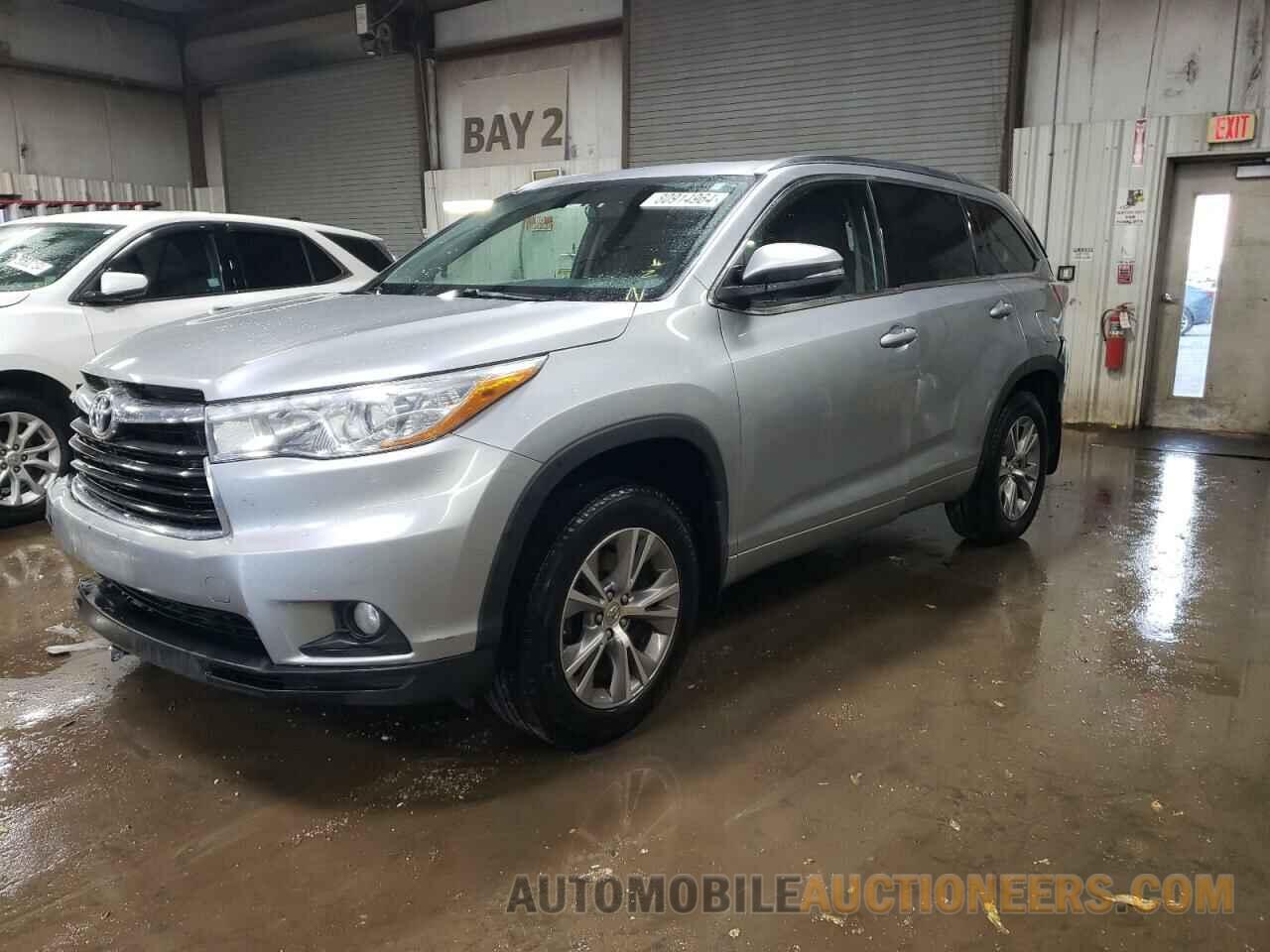 5TDJKRFH1FS086506 TOYOTA HIGHLANDER 2015