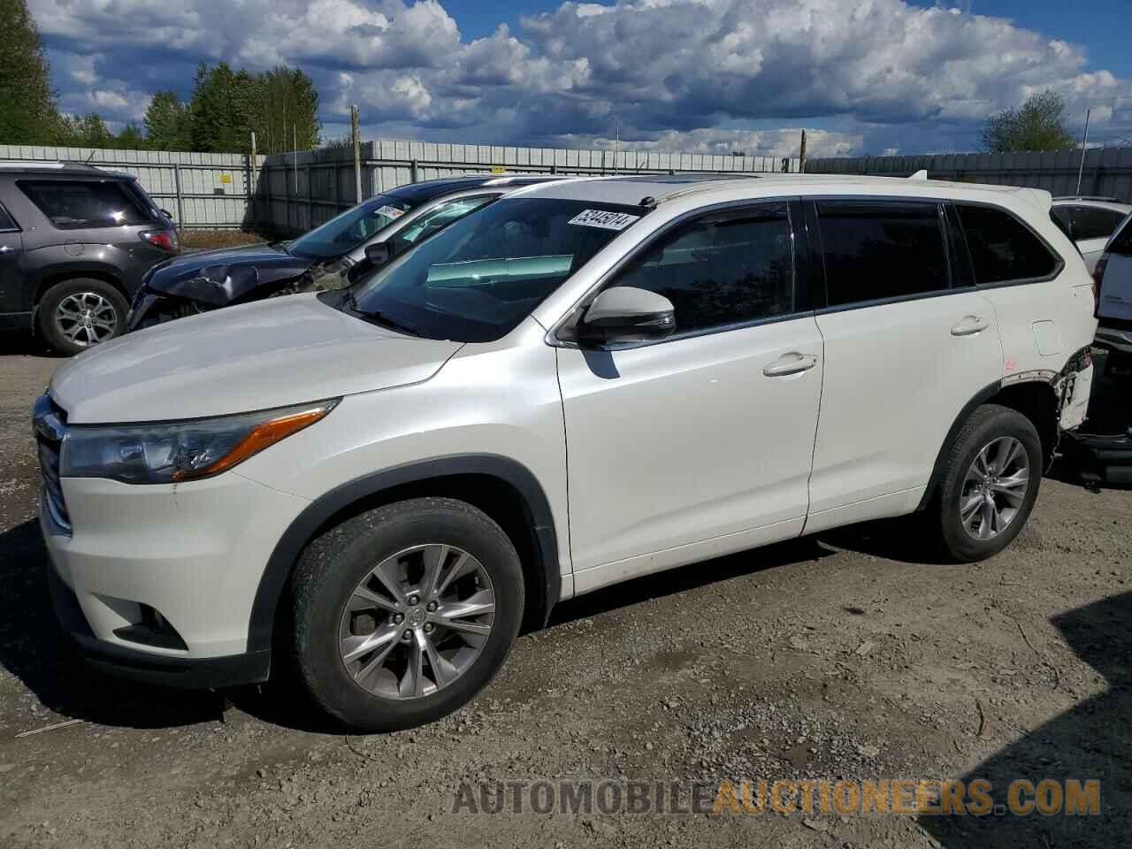 5TDJKRFH1FS098090 TOYOTA HIGHLANDER 2015