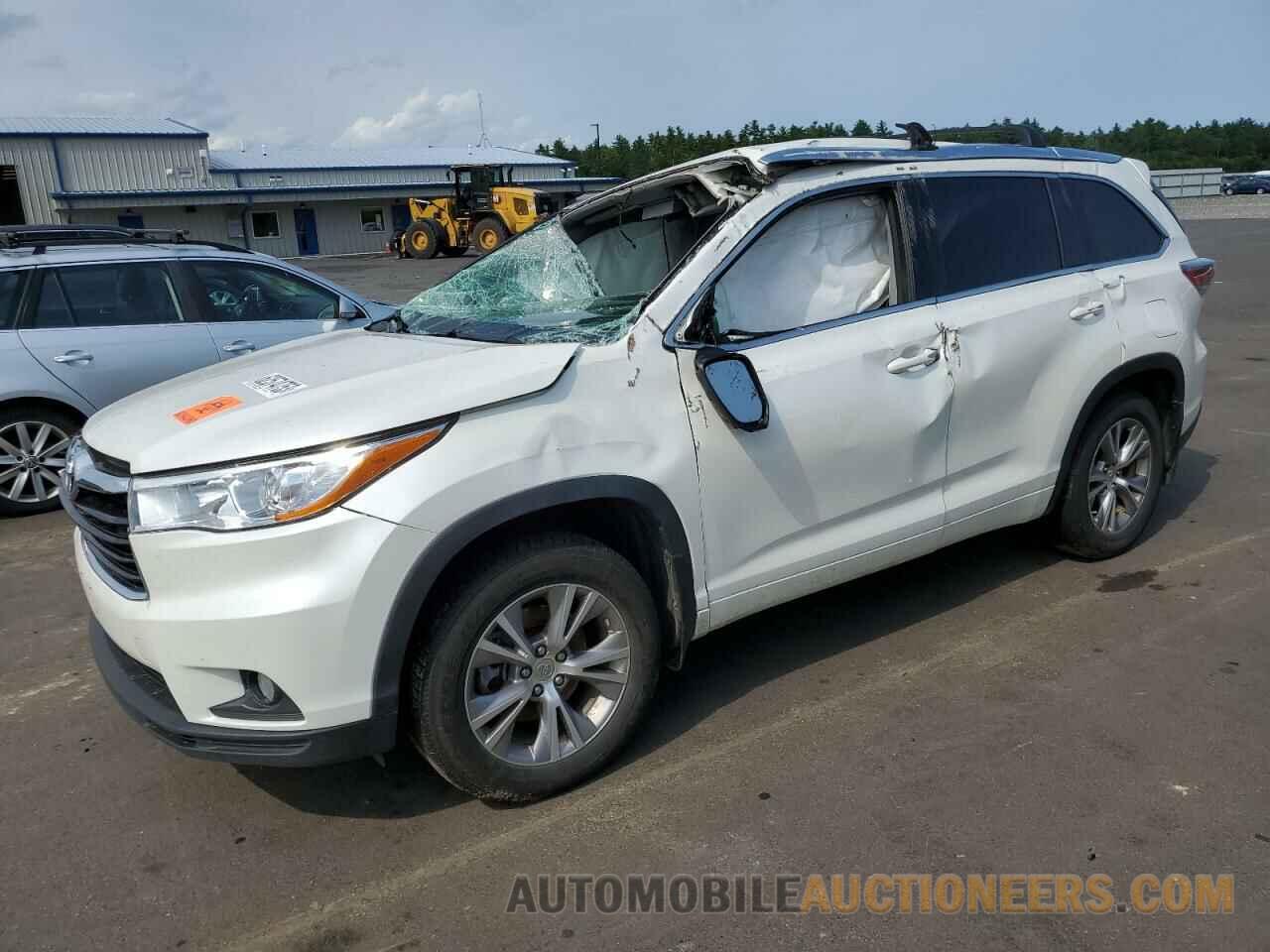 5TDJKRFH1FS107838 TOYOTA HIGHLANDER 2015