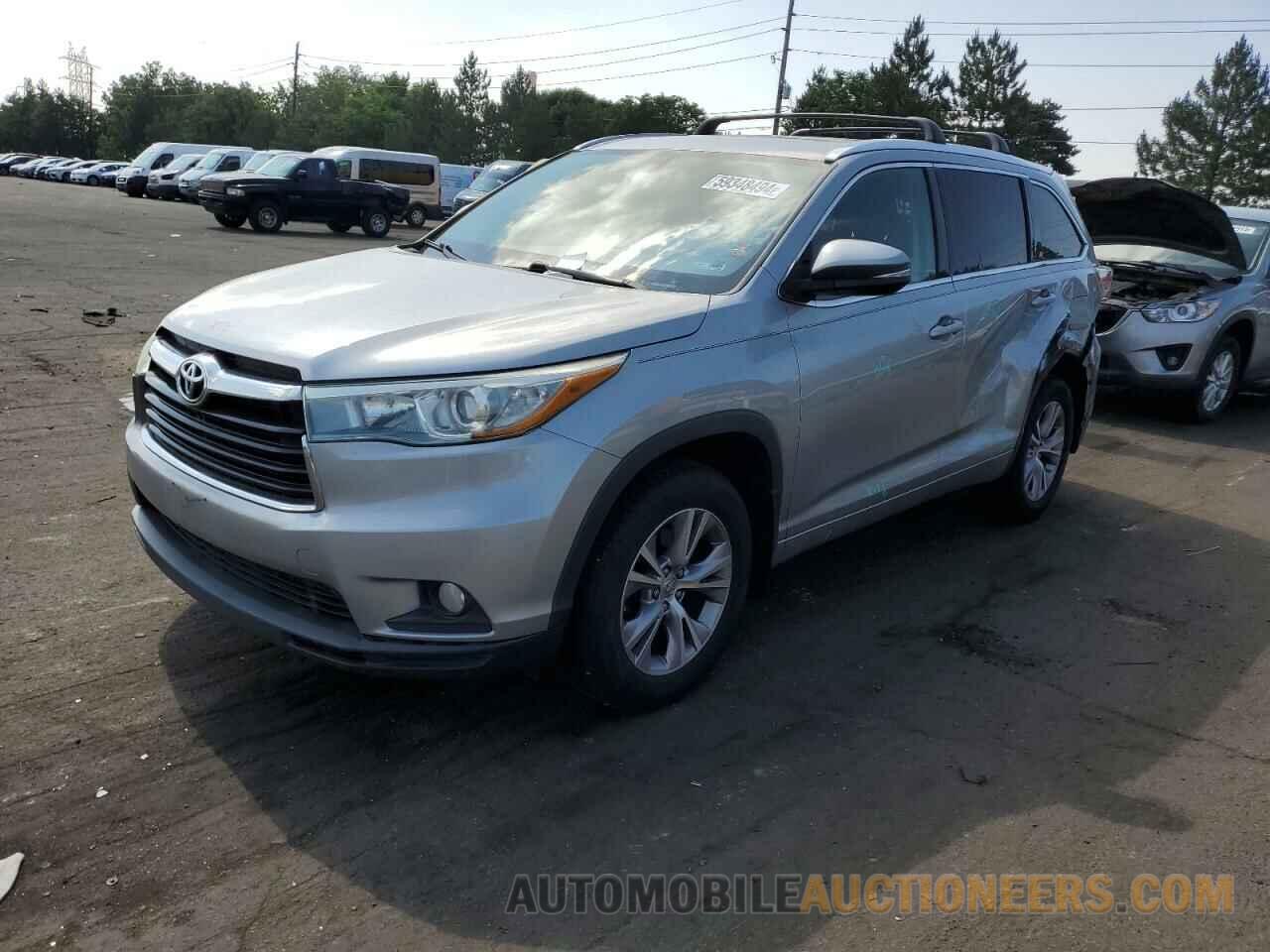 5TDJKRFH1FS159387 TOYOTA HIGHLANDER 2015