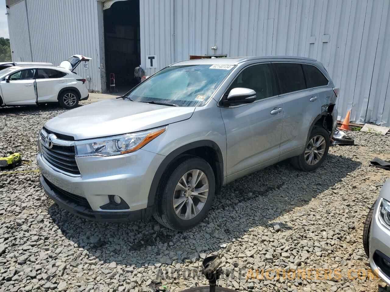 5TDJKRFH1FS169319 TOYOTA HIGHLANDER 2015