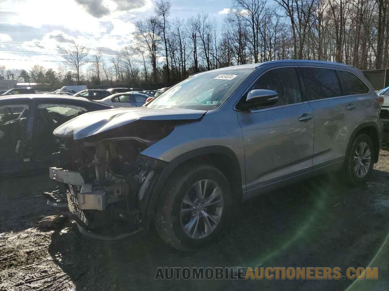 5TDJKRFH1FS184127 TOYOTA HIGHLANDER 2015