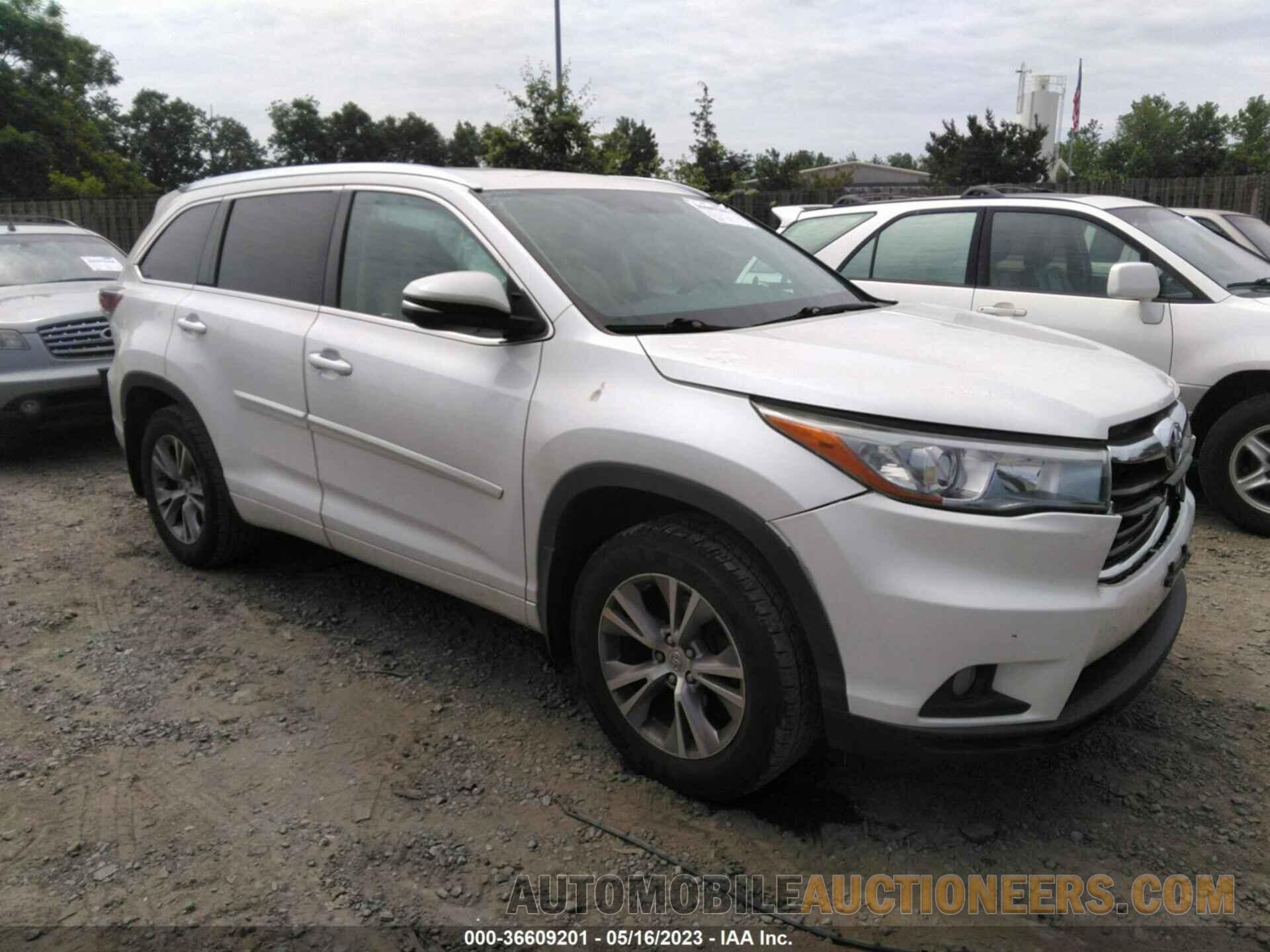 5TDJKRFH1FS213819 TOYOTA HIGHLANDER 2015