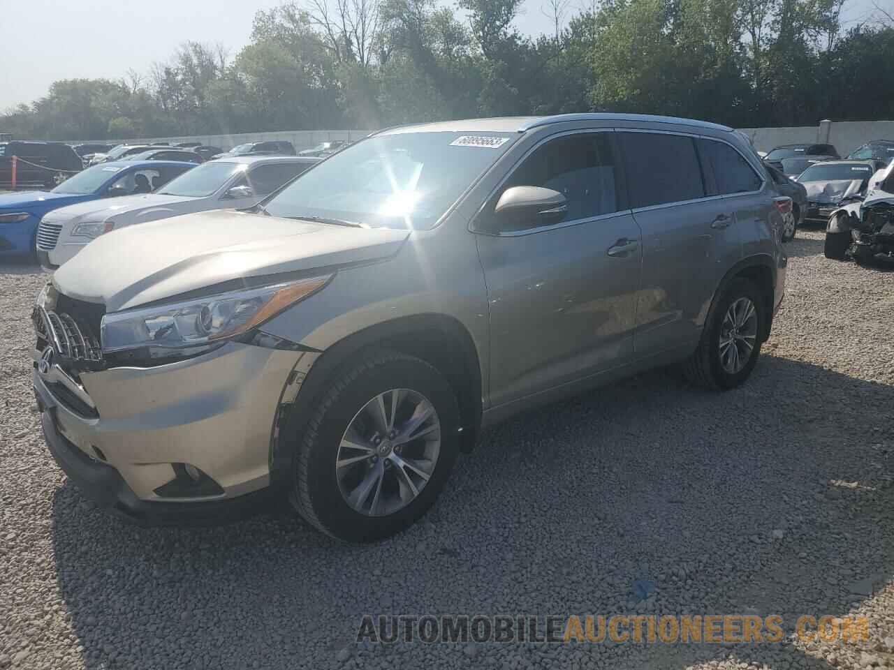 5TDJKRFH1FS217725 TOYOTA HIGHLANDER 2015