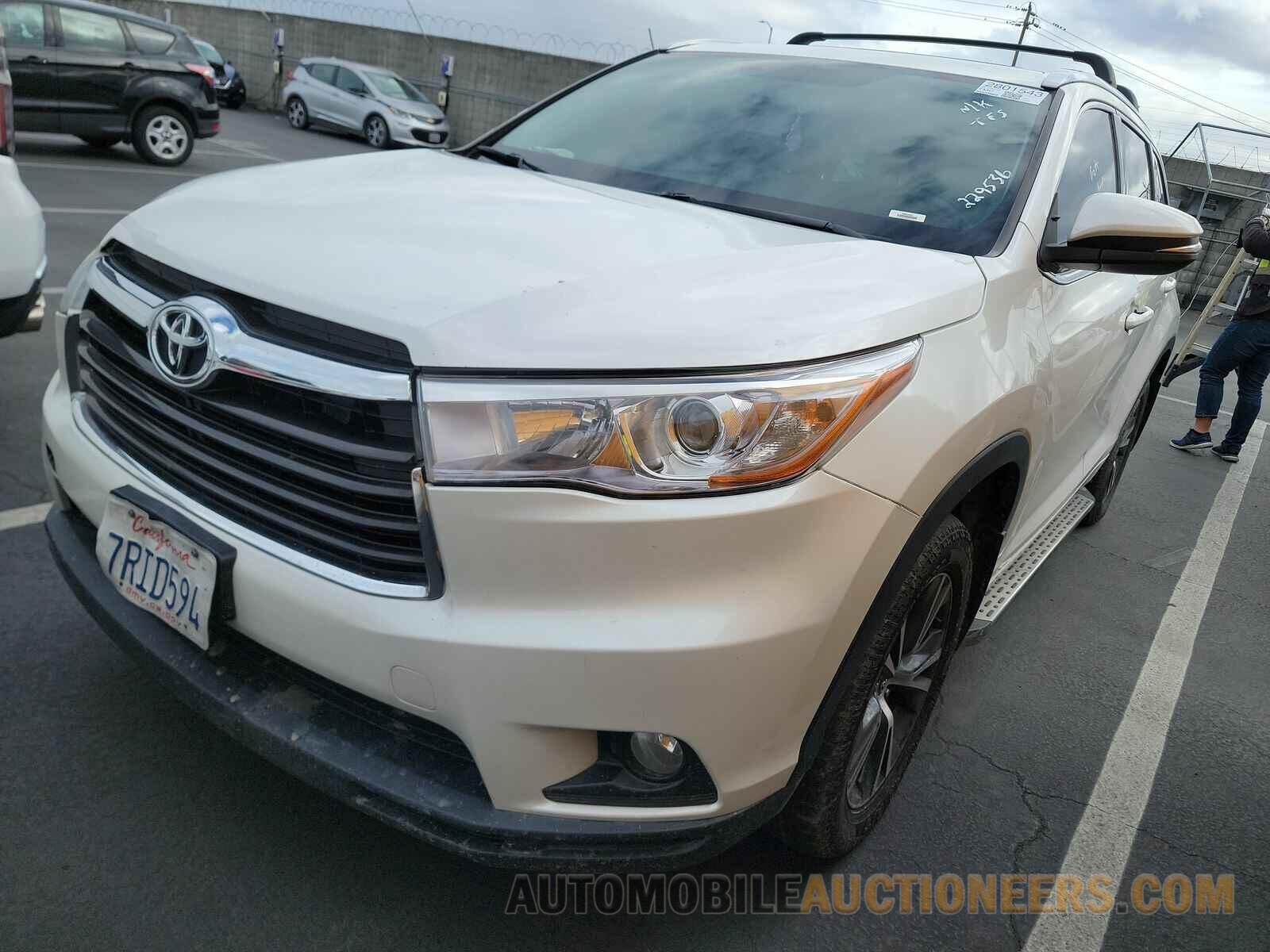 5TDJKRFH1GS229536 Toyota Highlander 2016