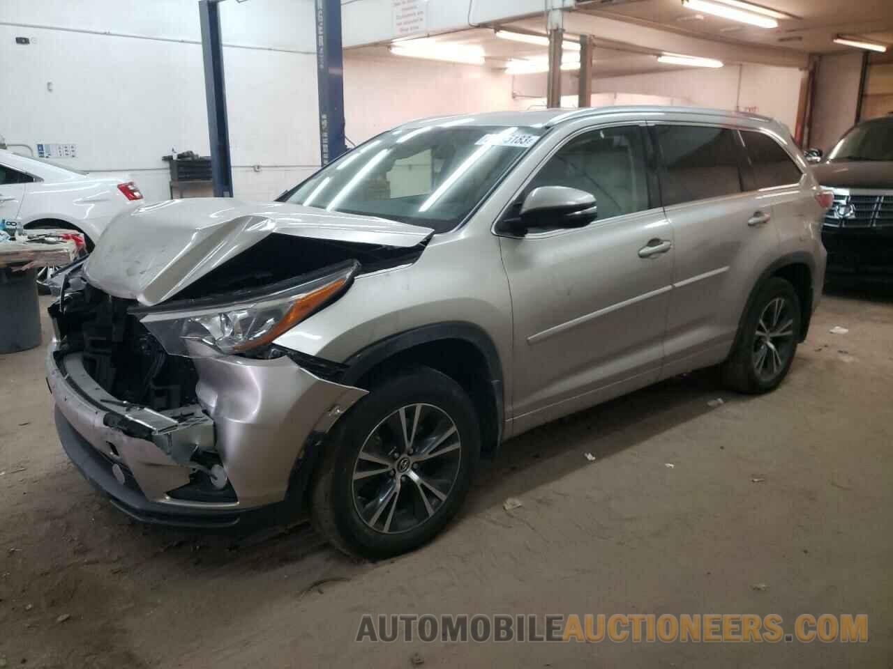 5TDJKRFH1GS338840 TOYOTA HIGHLANDER 2016