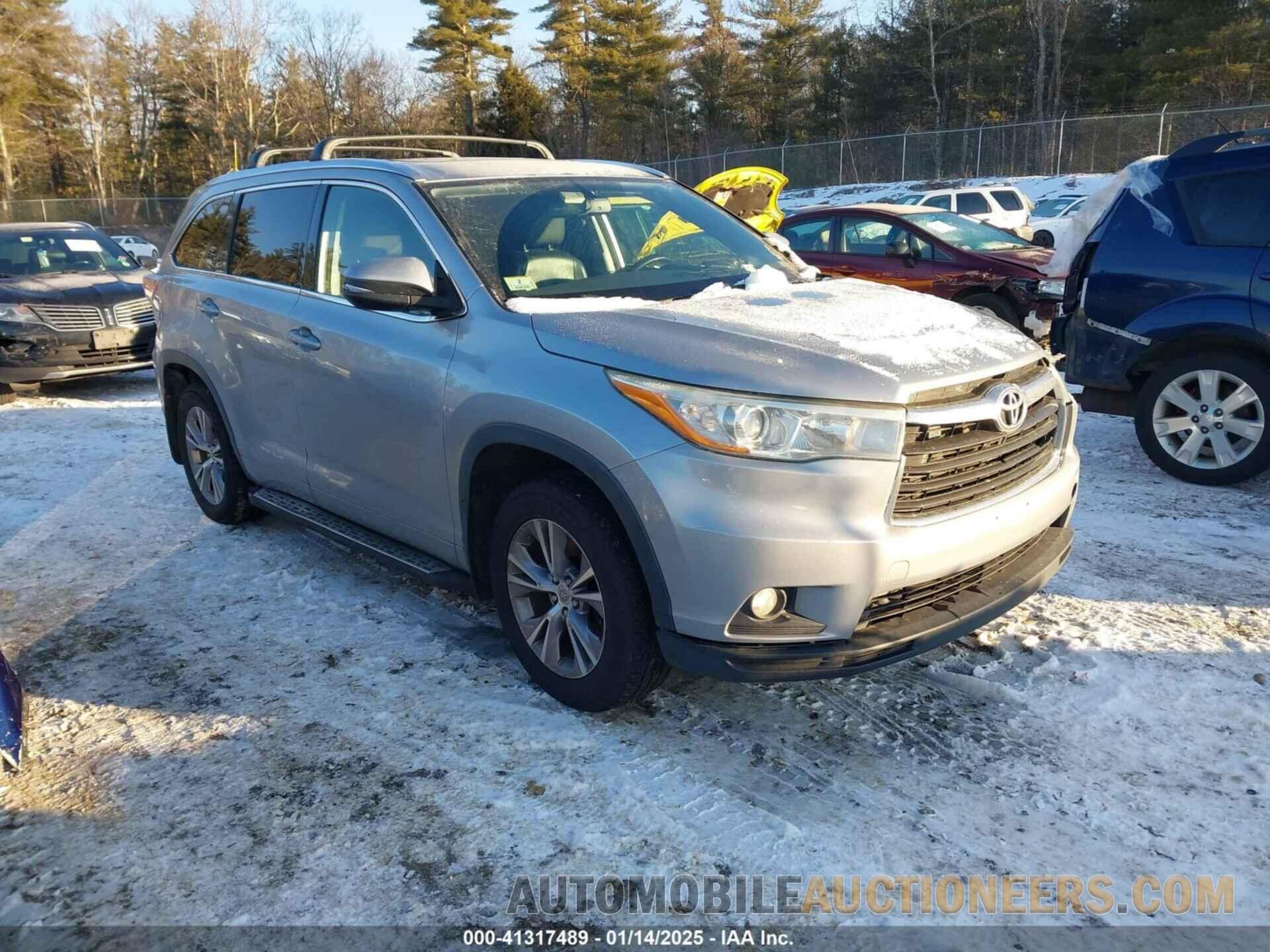 5TDJKRFH2FS080343 TOYOTA HIGHLANDER 2015