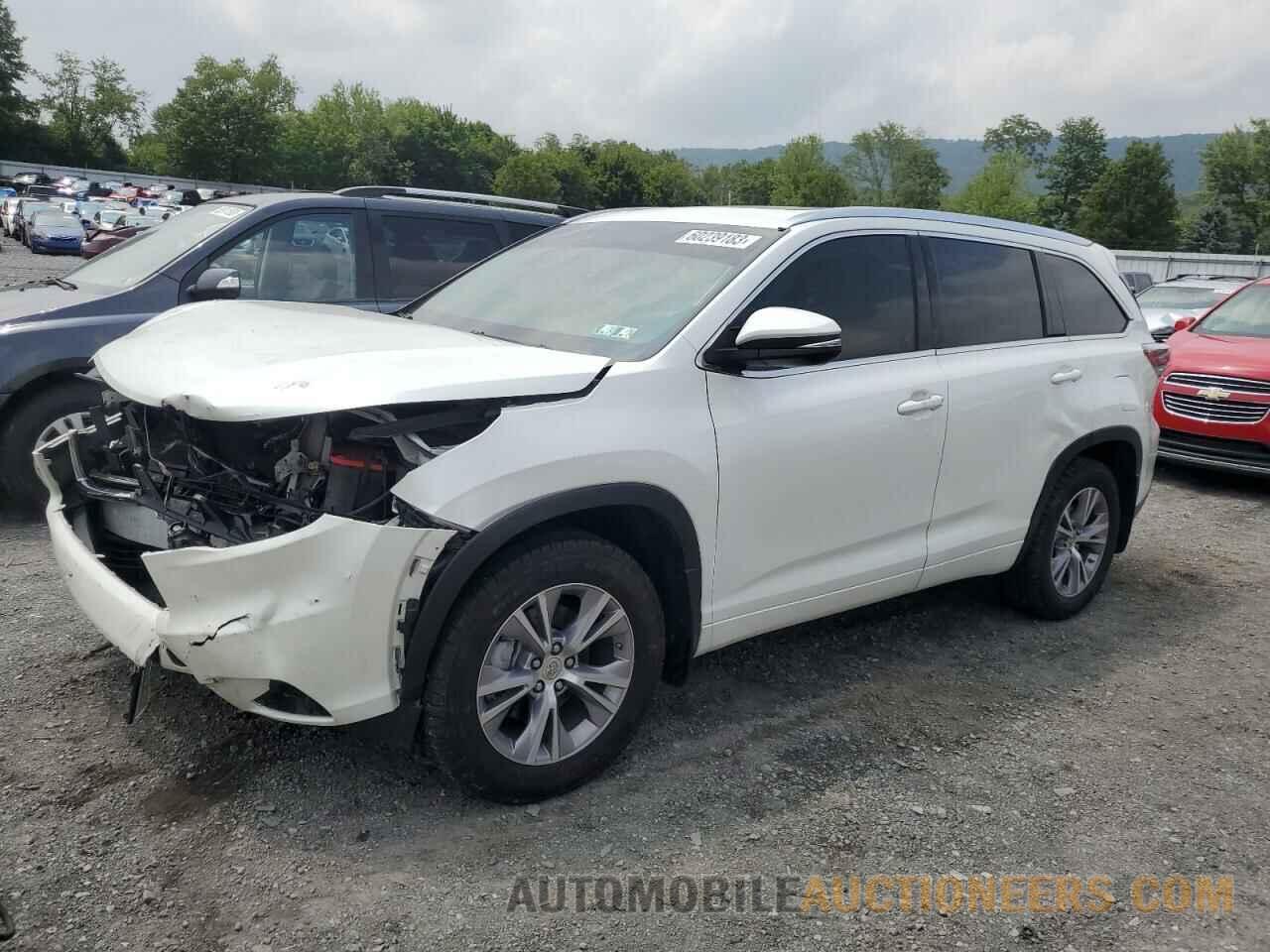 5TDJKRFH2FS087230 TOYOTA HIGHLANDER 2015