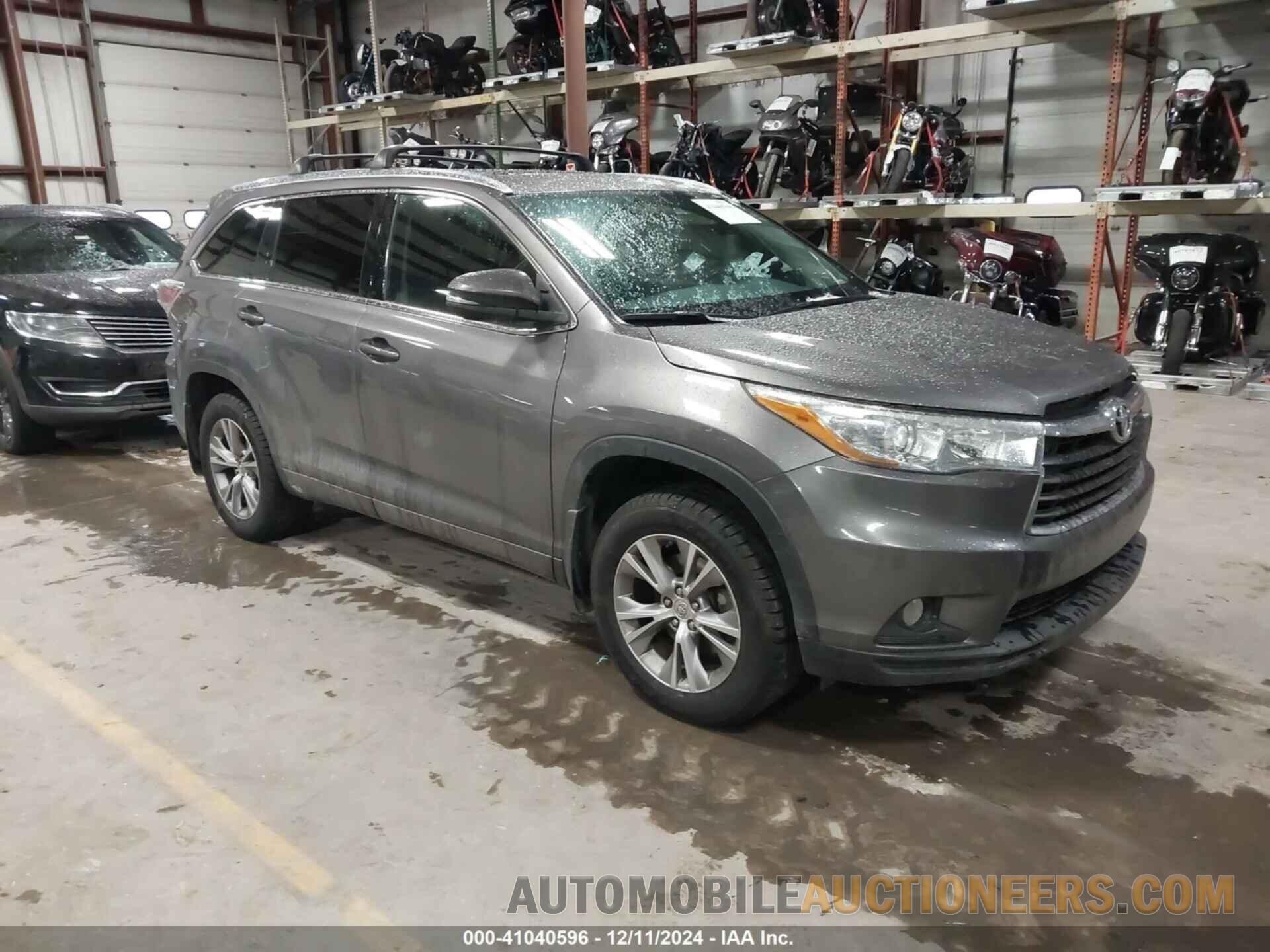 5TDJKRFH2FS185433 TOYOTA HIGHLANDER 2015