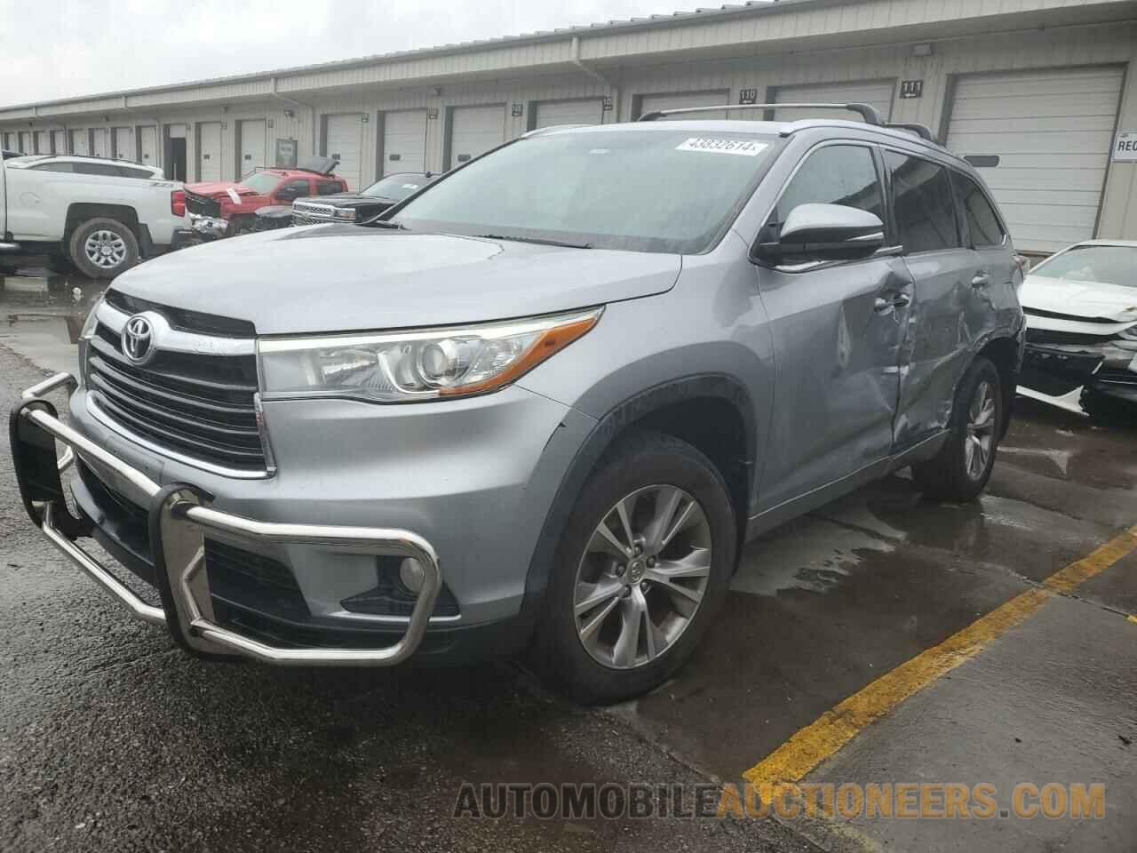 5TDJKRFH2FS190342 TOYOTA HIGHLANDER 2015