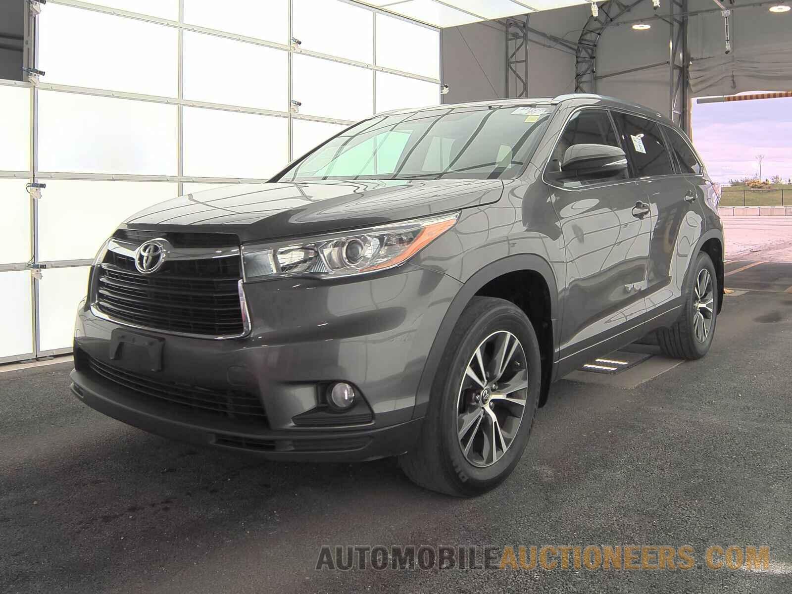 5TDJKRFH2GS281399 Toyota Highlander 2016