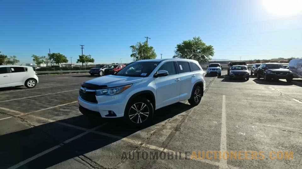 5TDJKRFH2GS283752 Toyota Highlander 2016