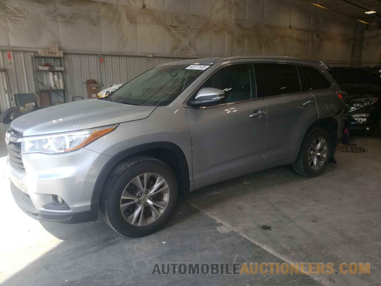 5TDJKRFH3FS098009 TOYOTA HIGHLANDER 2015