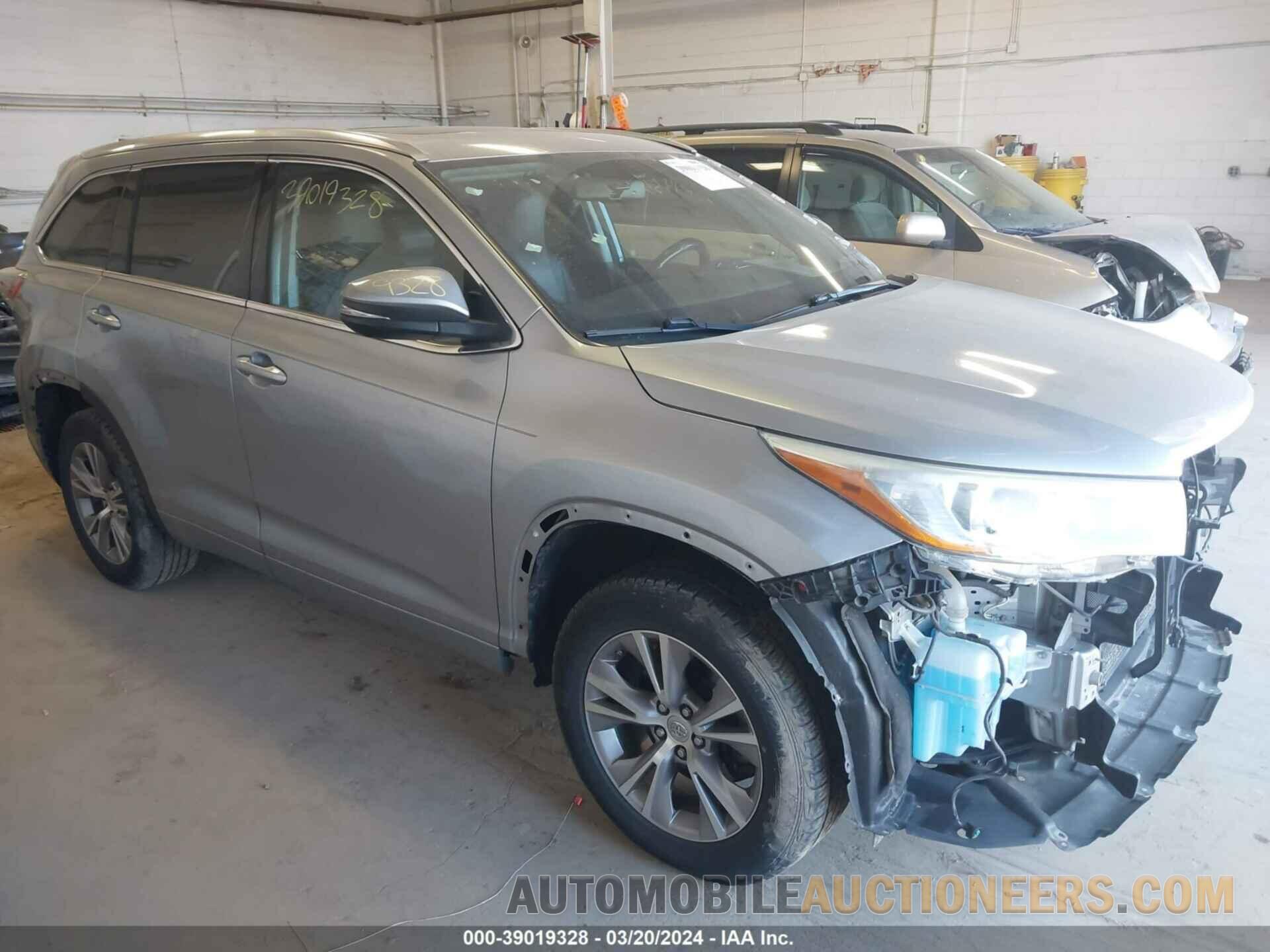 5TDJKRFH3FS118453 TOYOTA HIGHLANDER 2015