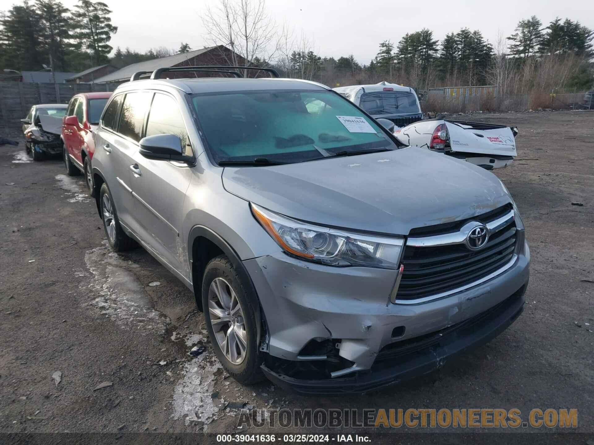 5TDJKRFH3FS137858 TOYOTA HIGHLANDER 2015