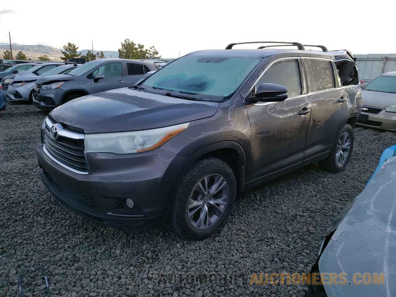 5TDJKRFH4FS086340 TOYOTA HIGHLANDER 2015