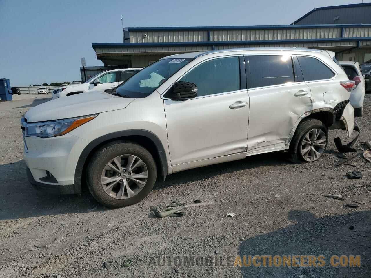 5TDJKRFH4FS093224 TOYOTA HIGHLANDER 2015