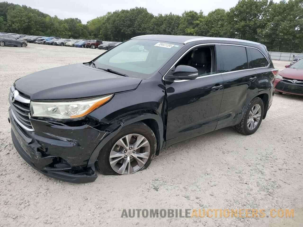 5TDJKRFH4FS097774 TOYOTA HIGHLANDER 2015