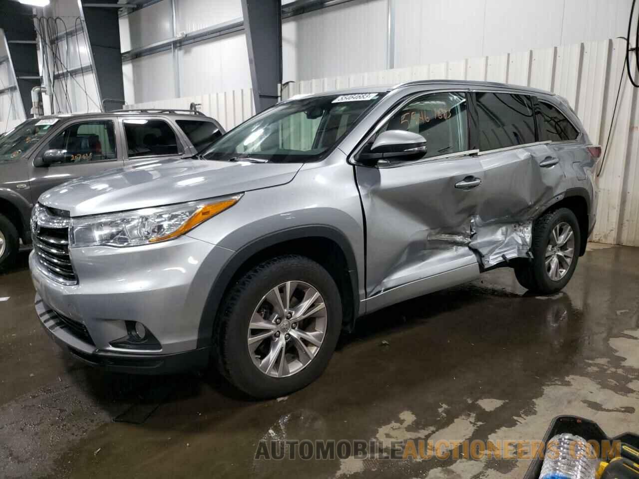 5TDJKRFH4FS098553 TOYOTA HIGHLANDER 2015