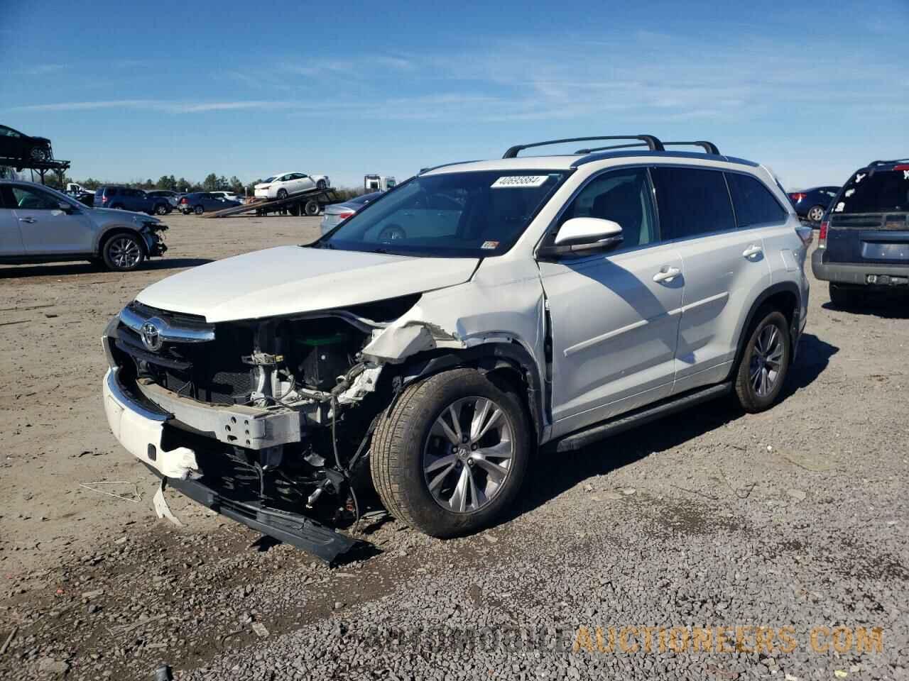 5TDJKRFH4FS102438 TOYOTA HIGHLANDER 2015