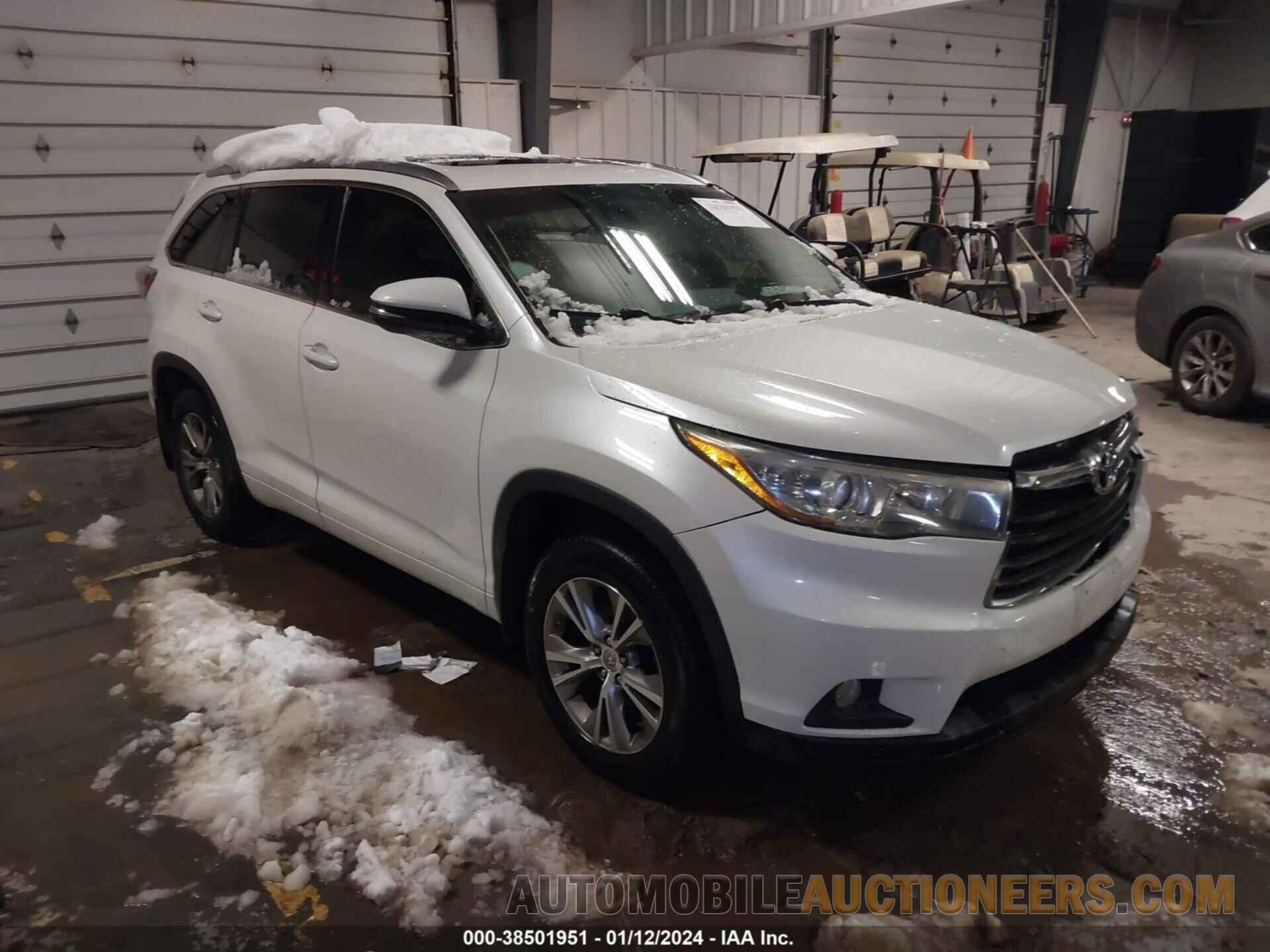 5TDJKRFH4FS104853 TOYOTA HIGHLANDER 2015