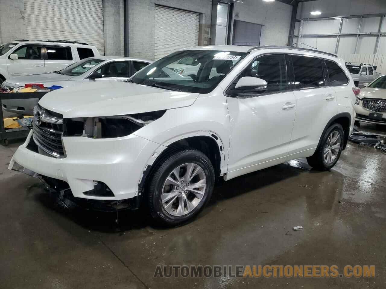 5TDJKRFH4FS138307 TOYOTA HIGHLANDER 2015