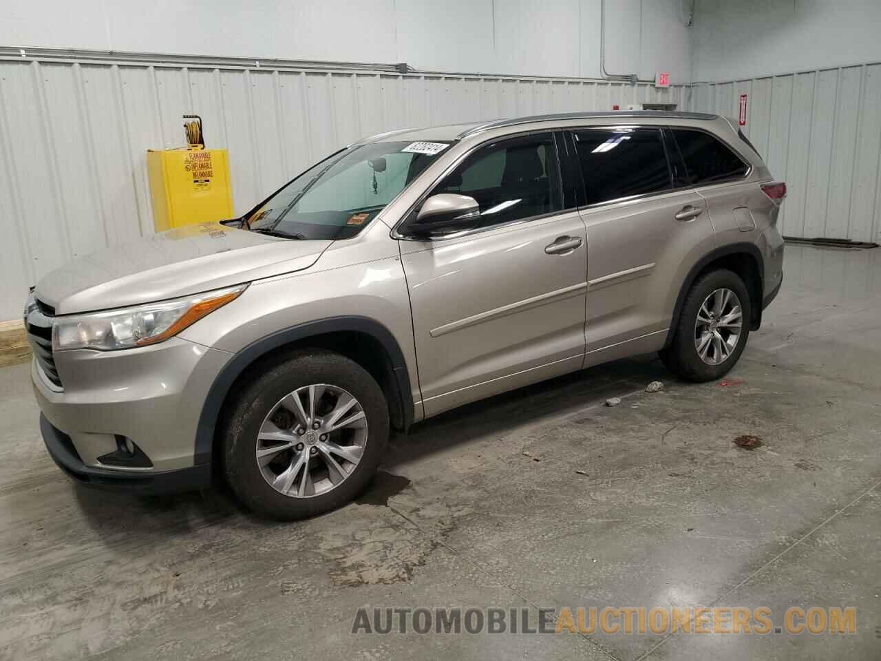 5TDJKRFH4FS149162 TOYOTA HIGHLANDER 2015