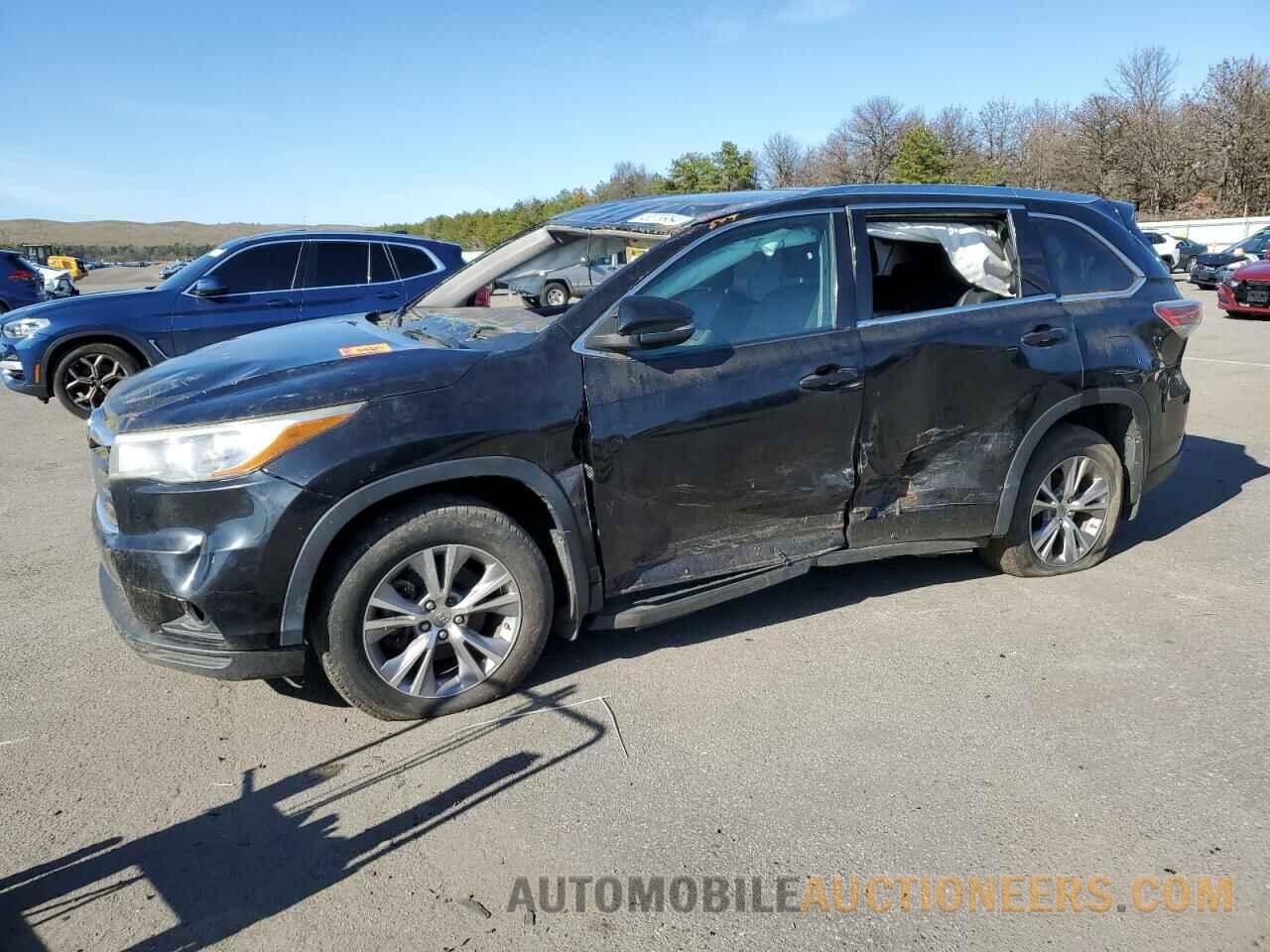 5TDJKRFH4FS177494 TOYOTA HIGHLANDER 2015