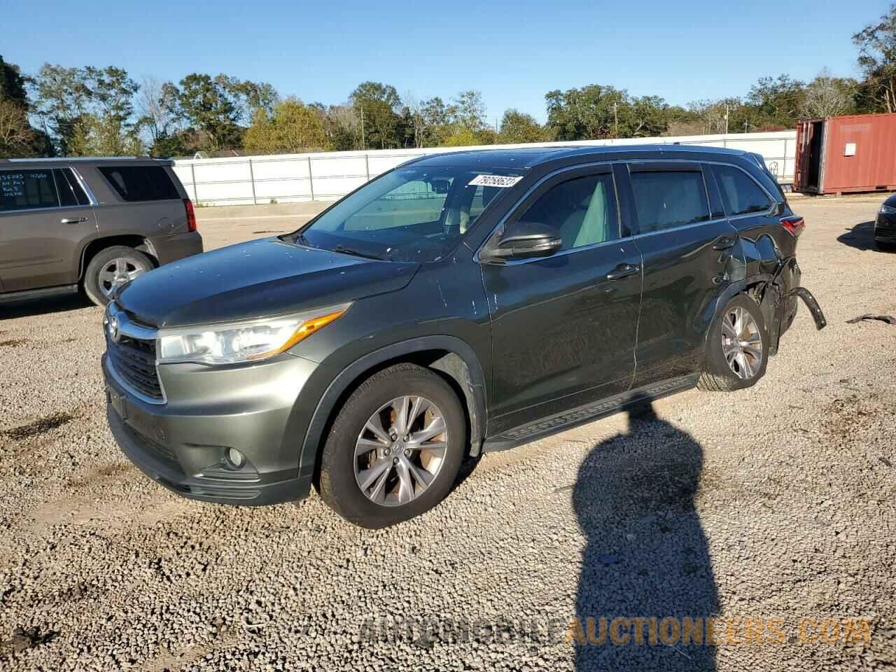 5TDJKRFH5FS080255 TOYOTA HIGHLANDER 2015