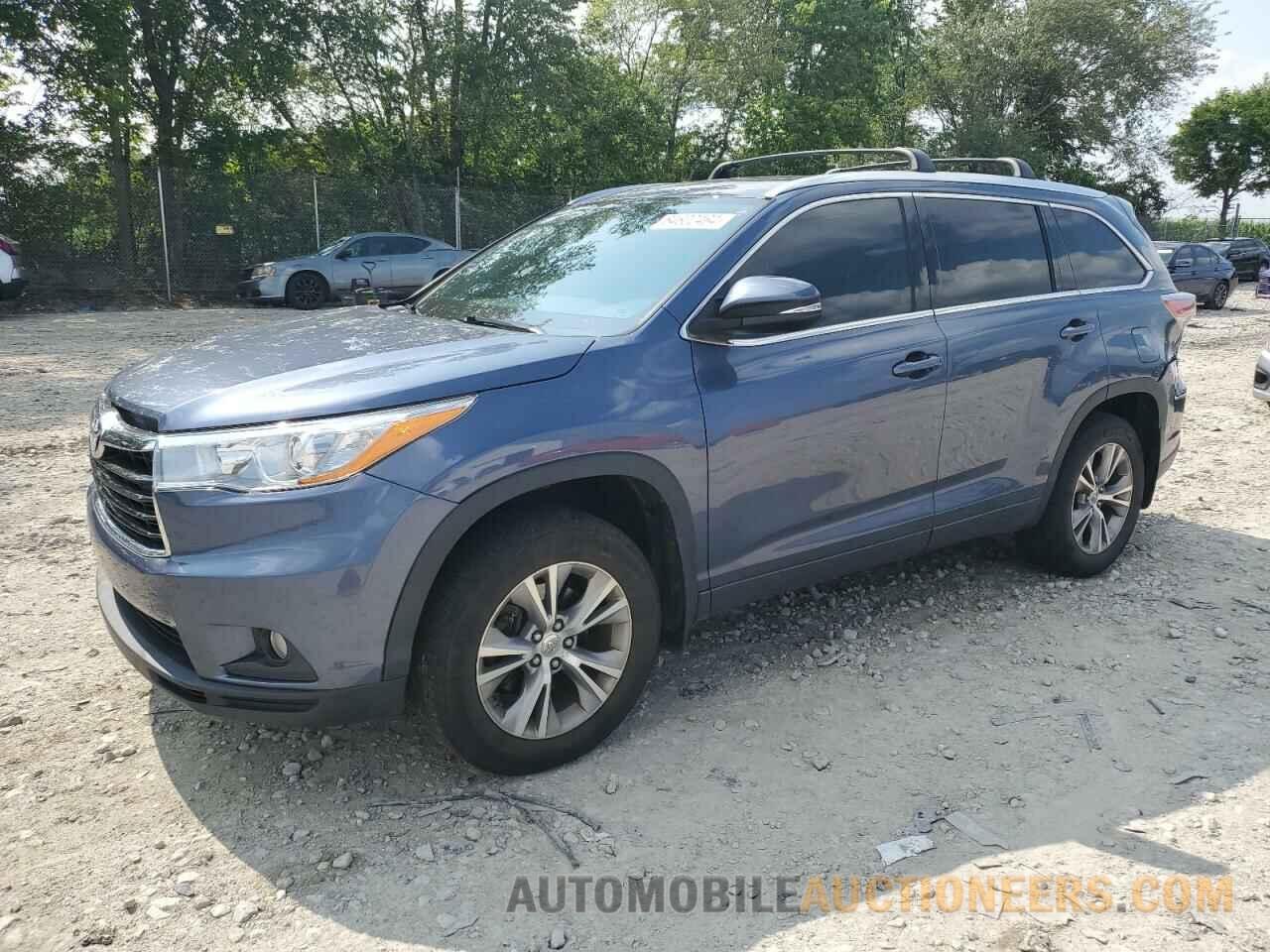 5TDJKRFH5FS113691 TOYOTA HIGHLANDER 2015