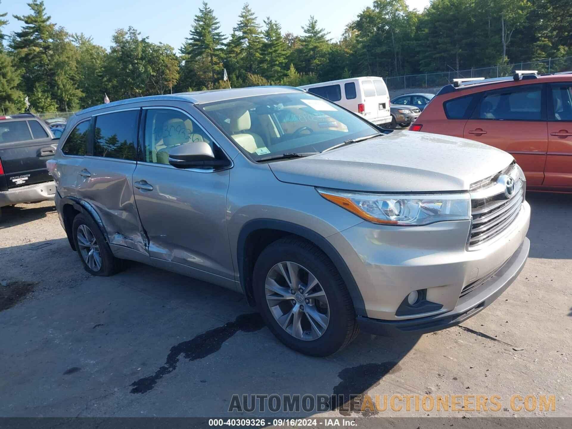 5TDJKRFH5FS119197 TOYOTA HIGHLANDER 2015