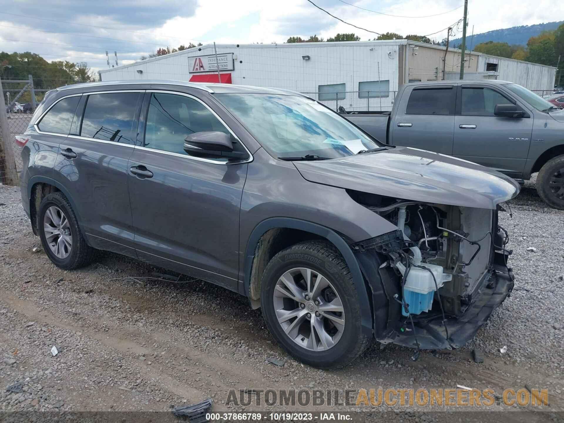 5TDJKRFH5FS130653 TOYOTA HIGHLANDER 2015