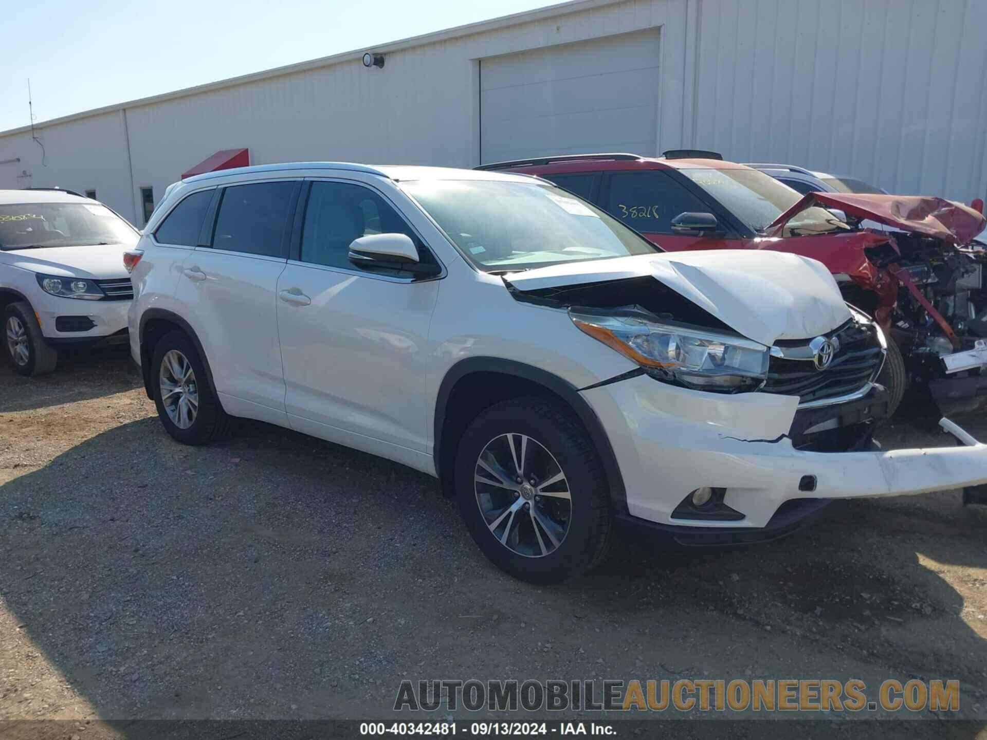 5TDJKRFH5FS171297 TOYOTA HIGHLANDER 2015